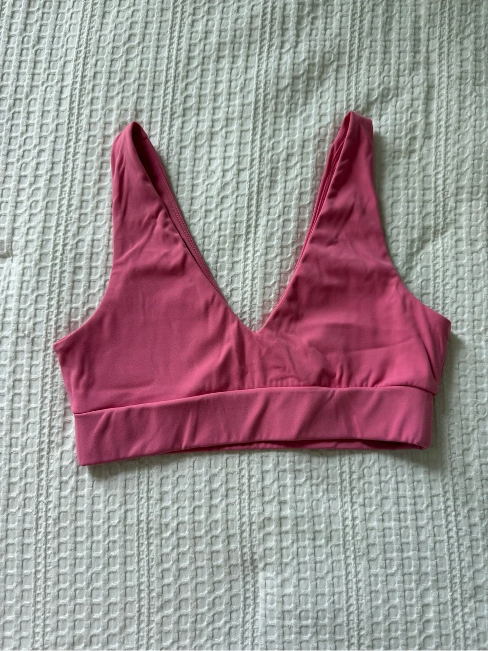 Daily Drills Go! V-Neck Bra - Pink - Picture 2 of 3